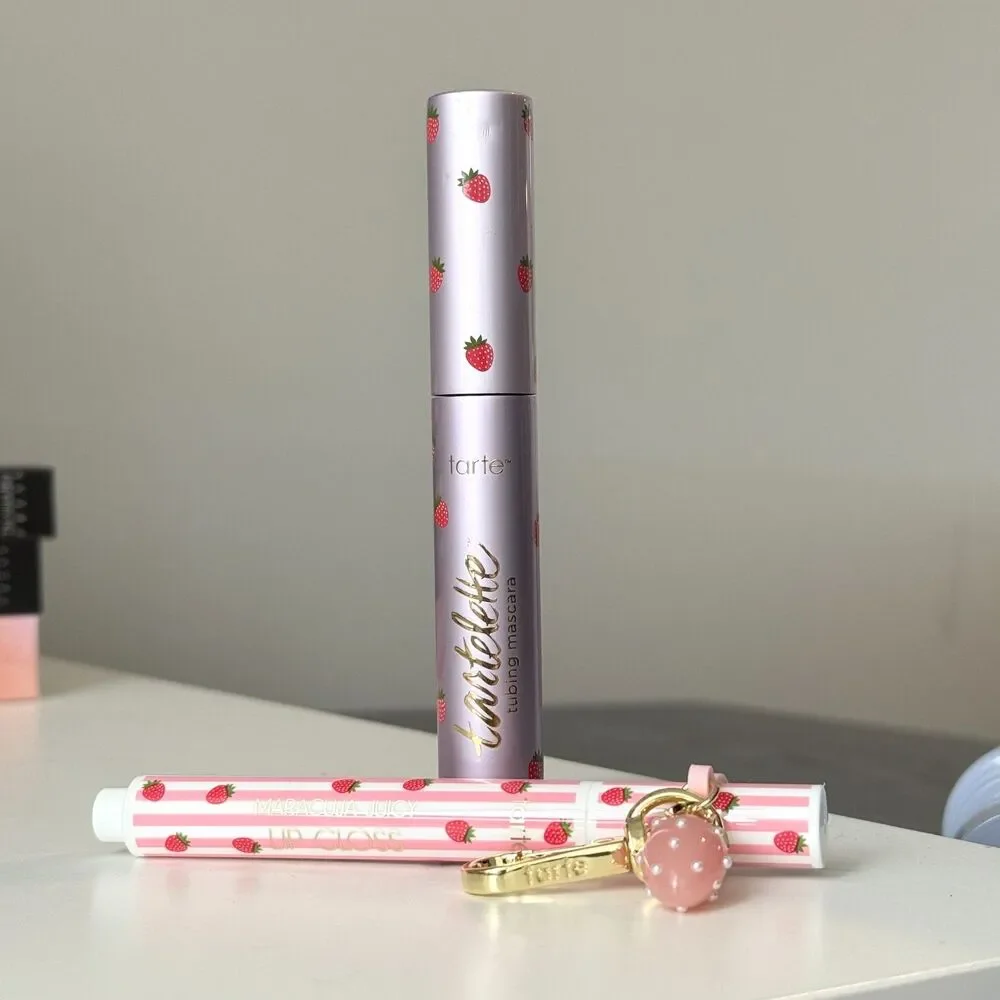 Tarte x FINNSUL Strawberry Tartlette Tubing Mascara Maracuja Lip Gloss Charm NEW